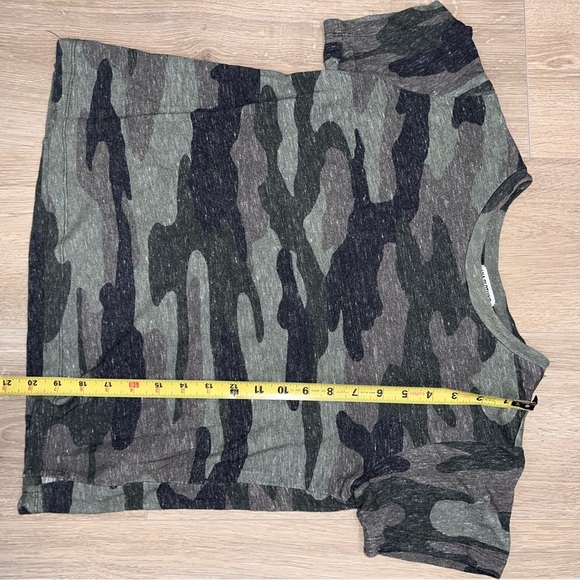 LNA Camo Print Women's T-Shirt - Picture 3 of 5